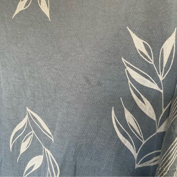 Lucky Brand Blue Short Sleeve Front Wrap & Toe Shirt Casual Comfy Top - Picture 5 of 7